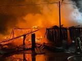 Spisz. Wielki pożar w Krempachach. Spłonęły cztery stodoły. Palił się też budynek mieszkalny