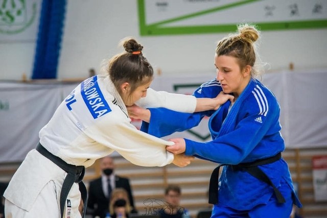 Agata Szafran z Akademii Judo Poznań podczas jednej ze zwycięskich walk na AMP w Pile