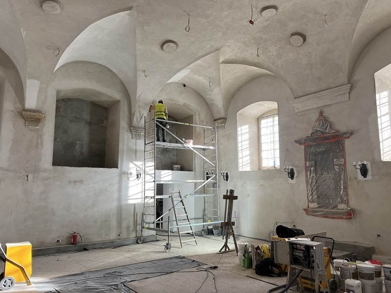 Tak remontowana synagoga w Chęcinach prezentuje się w...