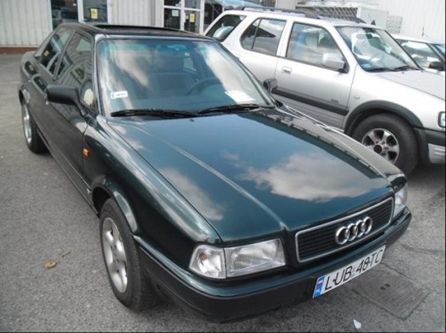 Audi 80 B4 z 1993 r. za 5500 zł