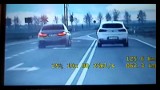 Dwaj kierowcy BMW urządzili sobie z drogi tor wyścigowy [WIDEO]
