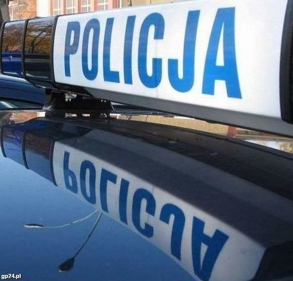 35-letni kierowca volkswagena potrącił w Bytowie pieszą i uciekł z miejsca zdarzenia