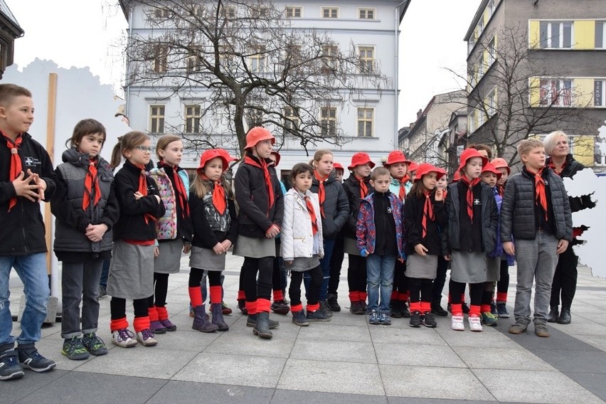 Happening Fundacji Ekologicznej Arka na placu Chrobrego w...