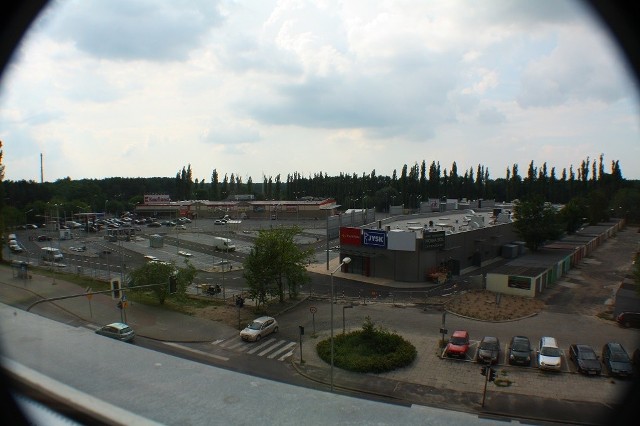 Budowa parku handlowego przy ul. Staszica zakończy się już pod koniec sierpnia.