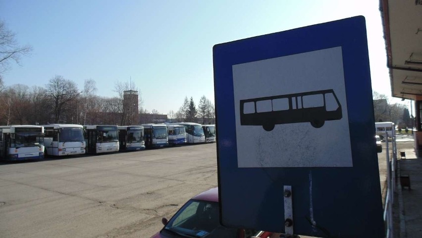 PKSiS Oświęcim na dnie. Sąd zajął autobusy i budynki spółki [WIDEO] 