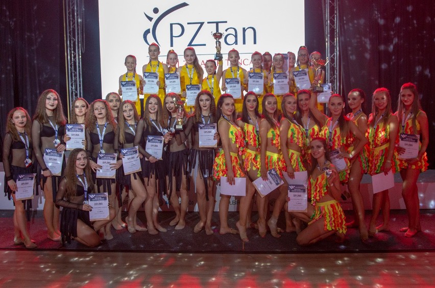 Tancerze tarnobrzeskiej „Samby” z sukcesem startowali na Mistrzostwach Europy (zdjęcia)