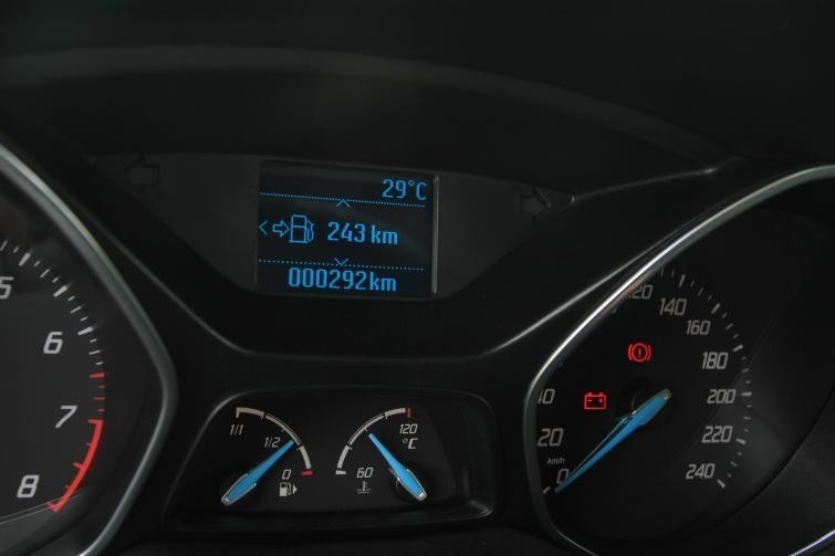 Testujemy: Ford Focus 1.0 EcoBoost –  (foto, film)