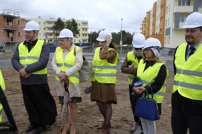 Dziś wmurowano Kamień Węgielny pod budowę nowych bloków TBS...