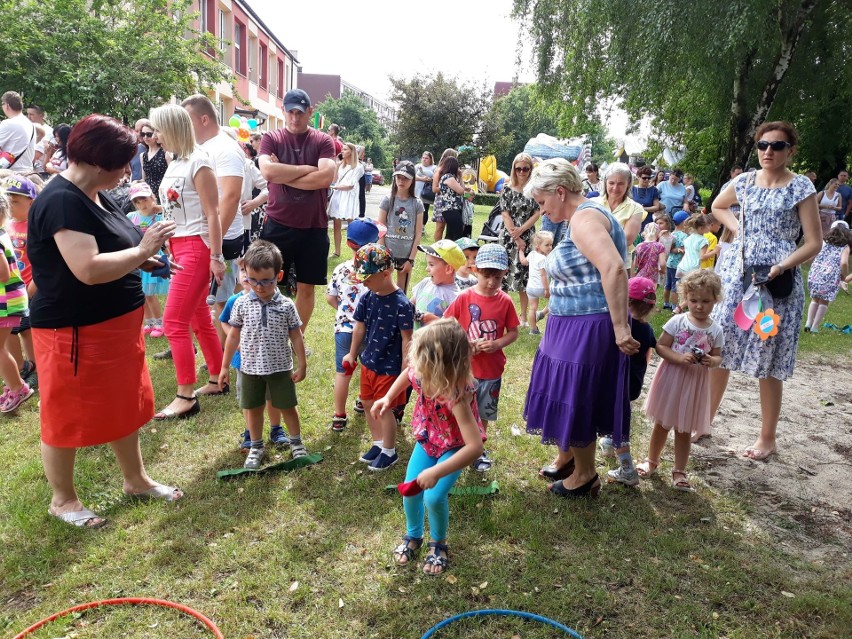 Ostrołęka. Dzień Rodziny w Przedszkolu Miejskim nr 8 „Kraina Radości”. 14 czerwca 2019