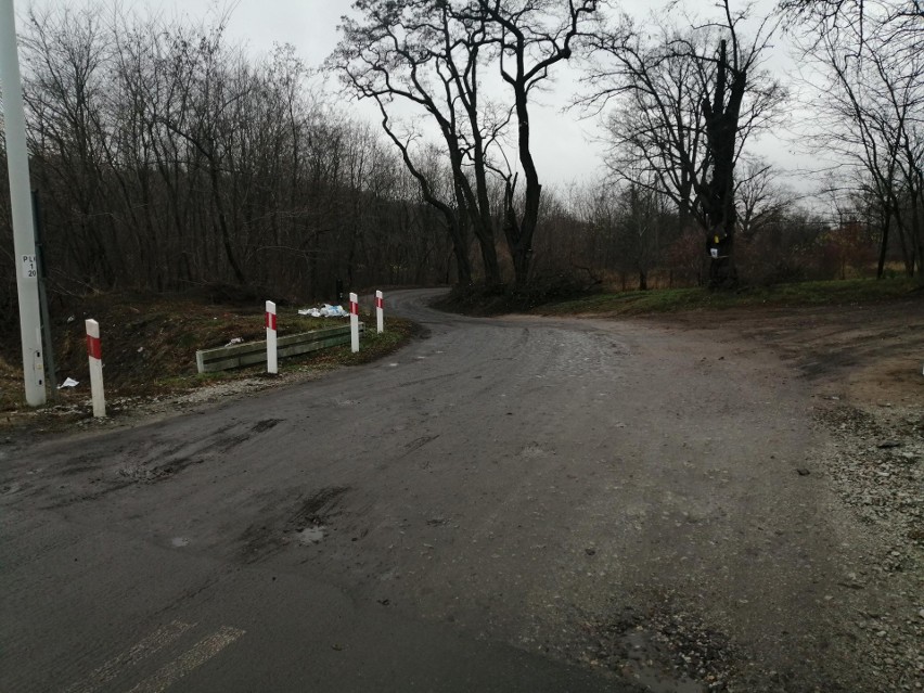 Powierzchnia Marsa? Nie. To niedokończony od dwóch lat obiecany remont ul. Liściastej.  