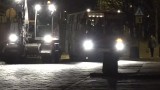 Przytulisko na kółkach. Czerwony autobus dla potrzebujących (video)