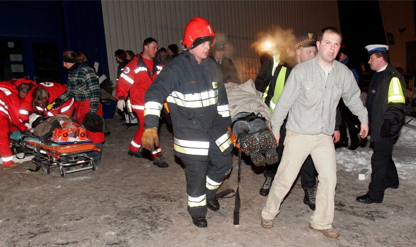 Rocznica MTK: Choć hala targowa runęła 10 lat temu, to miejsce wciąż budzi grozę i złość