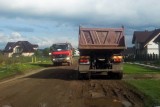 Ring dojeżdża do Kobylnicy. Przez ciężarówki trzęsą się domy (zdjęcia,wideo)