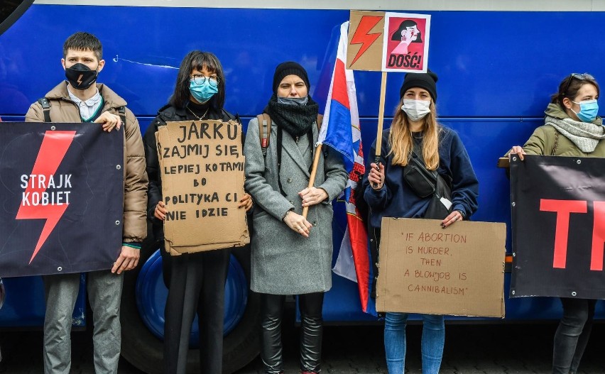 "To jest wojna! Bydgoszcz jedzie na Warszawę".