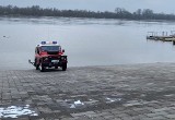 W Toruniu dwie osoby wypadły z kajaka do Wisły! Na szczęście do brzegu pomógł się im dostać inny kajakarz 