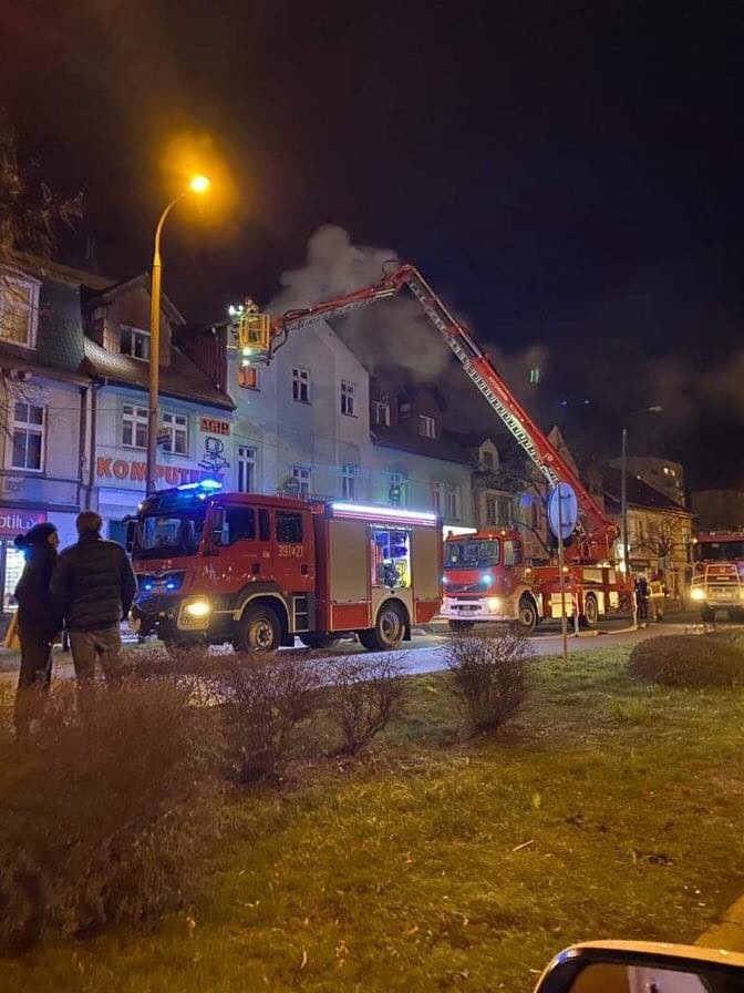 Pożar wybuchł w budynku przy placu Przyjaźni 23 w Słubicach
