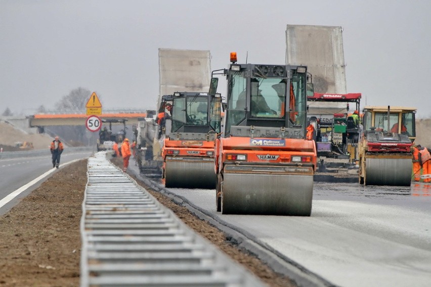 Produkcja i operatorzy maszyn - to kolejne miejsce w...