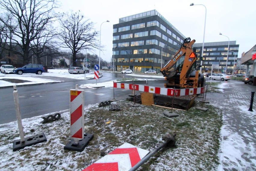 Awaria wodociągowa. Biurowiec West Gate bez wody