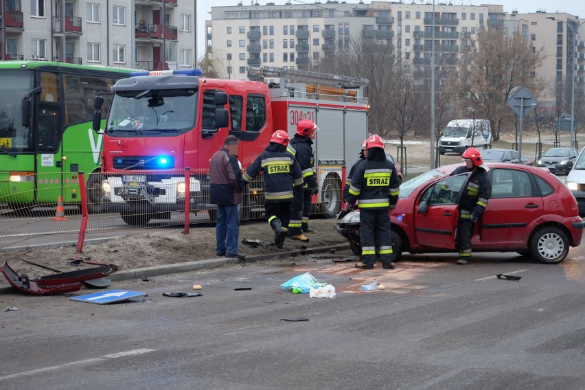 Potrącenie na ul. Żeromskiego w Białymstoku. Citroen wjechał...