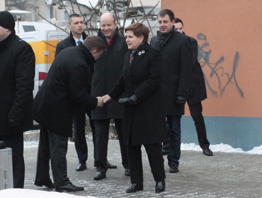 Premier Beata Szydło i minister zdrowia w Radomiu zapowiedzieli normalność w służbie zdrowia