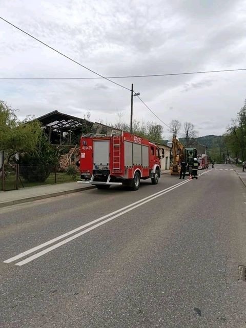 Z powodu silnego wiatru strażacy z regionu mieli pełne ręce...