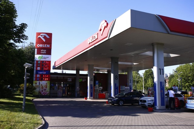 Stacja benzynowa PKN Orlen w Warszawie.