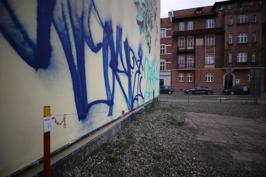 Mural poświęcony Krystynie Bochenek w Katowicach został...