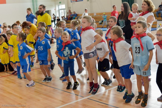 Przedszkolaki zaproszone przez Zespół Szkół Specjalnych z Opola bawiły się i rywalizowały na Politechnice Opolskiej po raz trzeci.