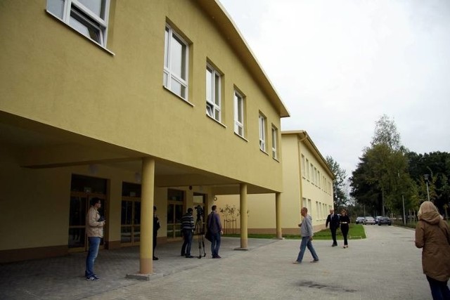 Pieniądze z emisji obligacji mają być przeznaczone m.in. na rozbudowę szkoły przy ul. Sławinkowskiej