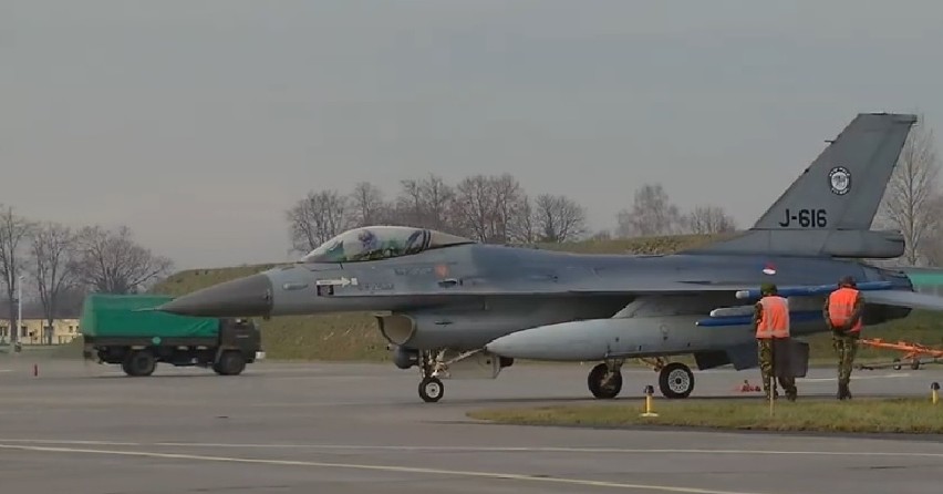 Holenderskie F16 w akcji