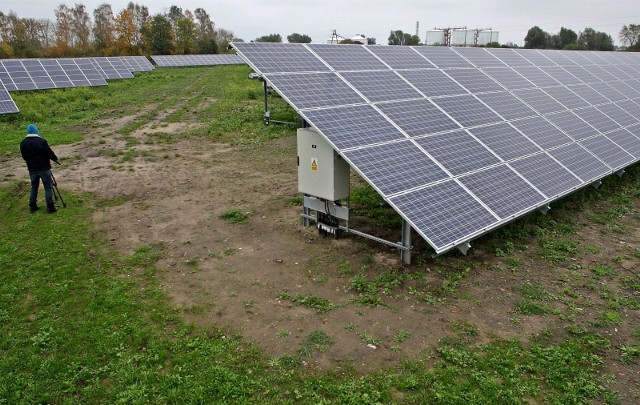 Wśród źródeł energii odnawialnej, produkowanej w ramach spółdzielni energetycznej, pod uwagę jest brana również energia słoneczna.