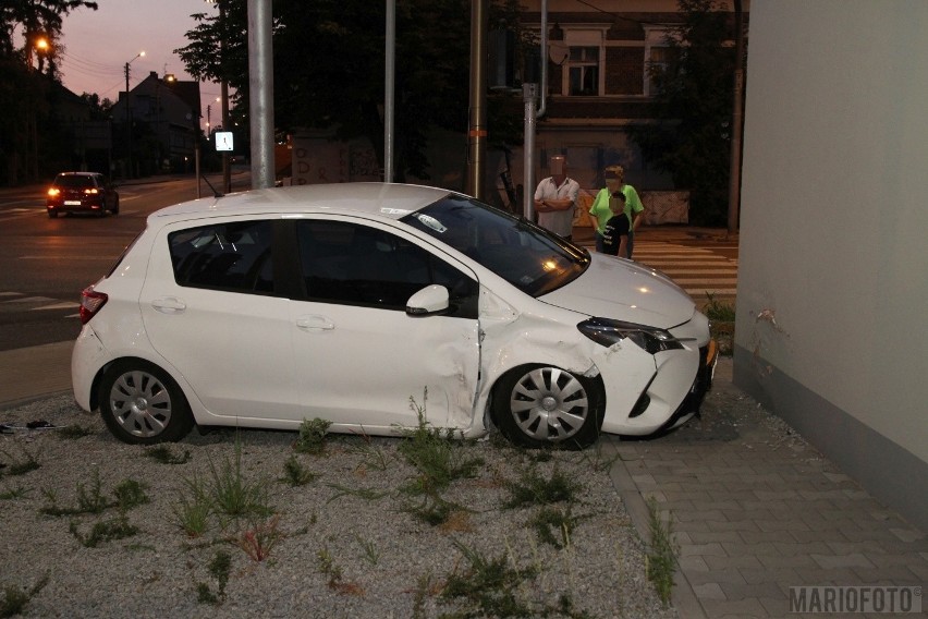 Kolizja na skrzyżowaniu ulic Jagiellonów, Mieszka I i Braci...