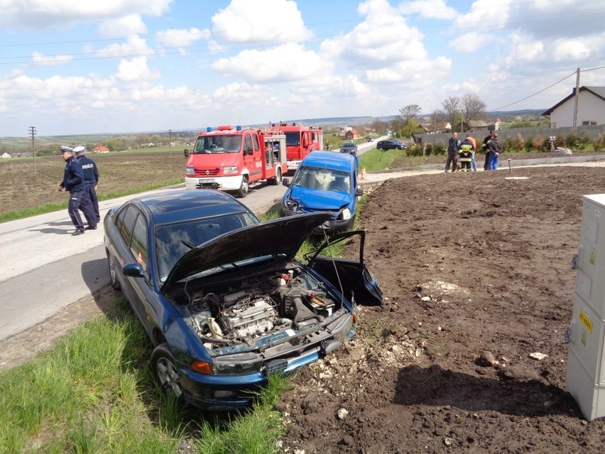  Wypadek w Michałowie. Dwaj kierowcy w szpitalu