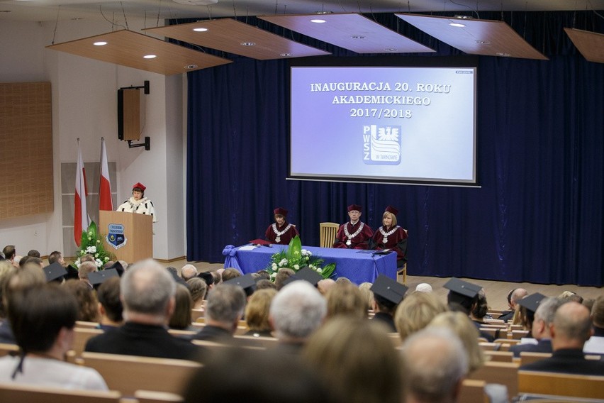 Tarnów. Inauguracja roku akademickiego w PWSZ