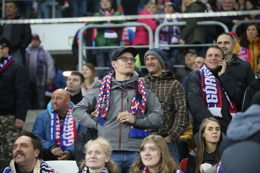 Kibice Górnika Zabrze na meczu z Lechem Poznań