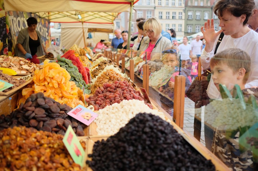 Festiwal Dobrego Smaku trwa mimo niepogody