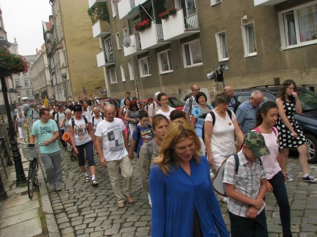 Pielgrzymka na Jasną Górę wyruszyła w niedzielę z Nysy.