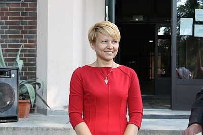 Ruszył nabór do dwujęzycznego gimnazjum przy szprotawskim ogólniaku. Dorota Grzeszczak, dyrektorka placówki zaznacza, że czesne będzie wynosiło 100 zł miesięcznie.