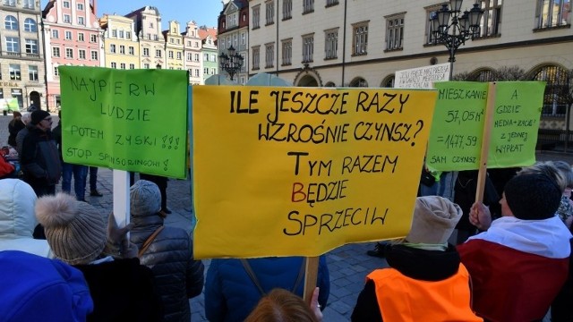 Mieszkańcy wrocławskich TBS-ów od wielu miesięcy protestują przeciwko drastycznym podwyżkom czynszów.