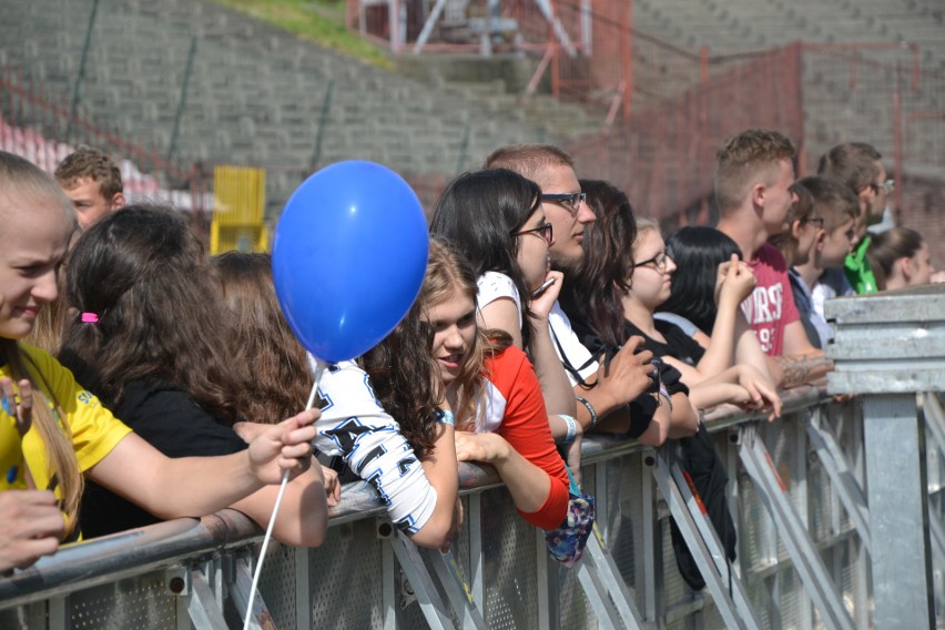 Korowód i koncert Eweliny Lisowskiej na rozpoczęcie Dni Jastrzębia-Zdroju! ZDJĘCIA