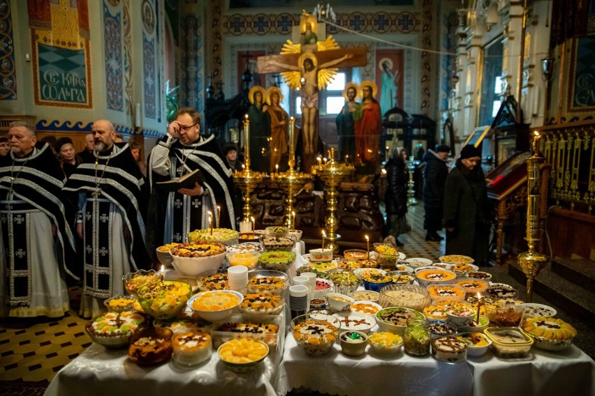 Cud miał miejsce 50 lat po męczeńskiej śmierci św. wielkiego...