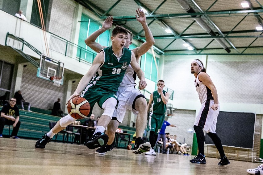 Turniej Dojlidy Cup. Mecz Żubry Białystok - MKS Batory...