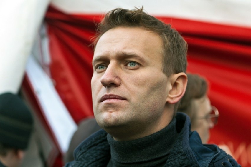 „Rządzący wiedzieli, że tak długo, jak Nawalny żyje, jest dla nich zagrożeniem” - rozmowa z Jurijem Felsztinskim