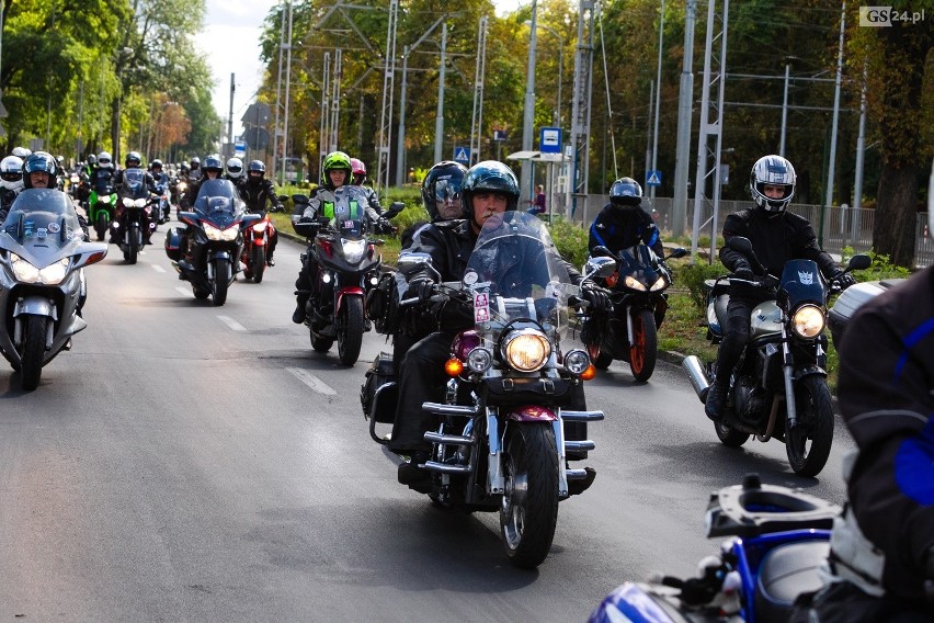 Kilkuset motocyklistów na ulicach Szczecina. Z ważnym przesłaniem [ZDJECIA, WIDEO]