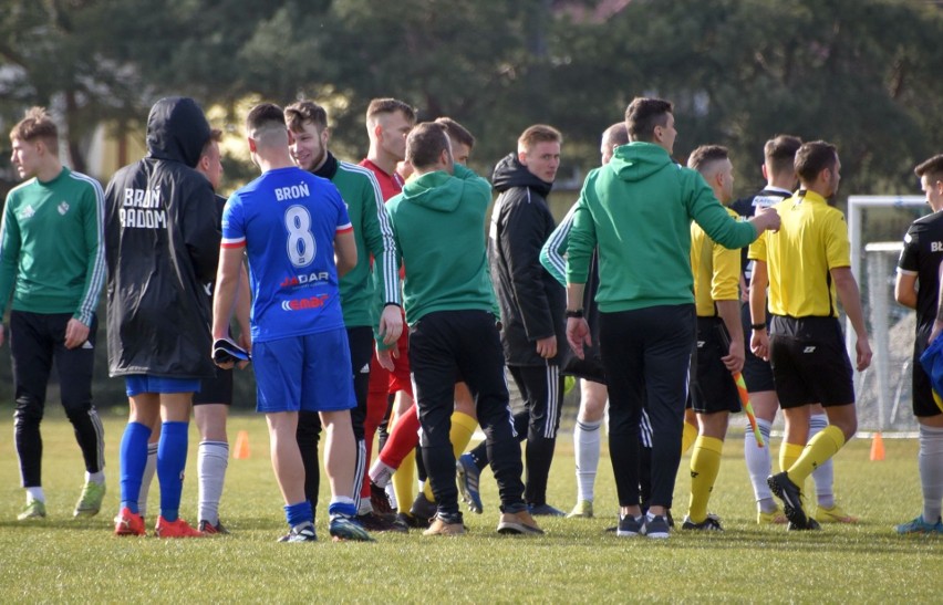 III liga. Broń Radom zremisowała na wyjeździe z Błonianką Błonie. Zobacz zdjęcia