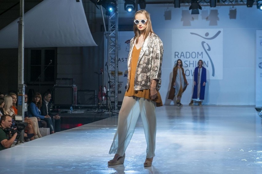 Radom Fashion Show 2016. Pokaz kolekcji "7&" - Aneta Zielińska