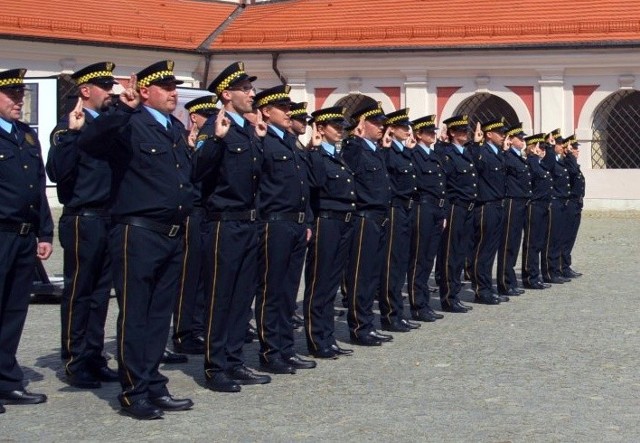 Mamy nowych strażników miejskich. Większość to kobiety