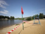 Kąpielisko na Trzech Stawach w Katowicach pozostaje zamknięte. ZDJĘCIA. W wodzie wykryto pałeczkę okrężnicy
