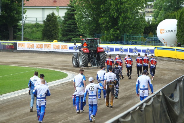 Meczu 6 czerwca nie było. Kolejarz Opole otrzymał walkowera 40:0 vo