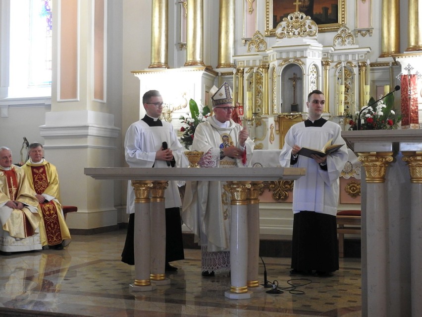 Wielkie święto w Jabłoni kościelnej - 150-lecie kościoła pw....